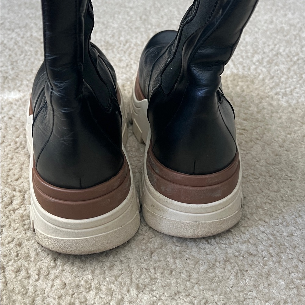 Alohas Phoenix boots - Picture 6 of 8